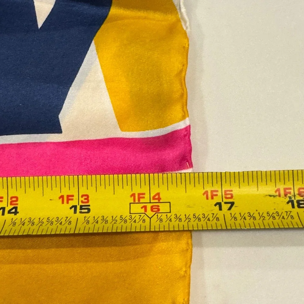 Echo Scarf Yellow Geometric Harlequin 100% Silk Made in‎ Italy